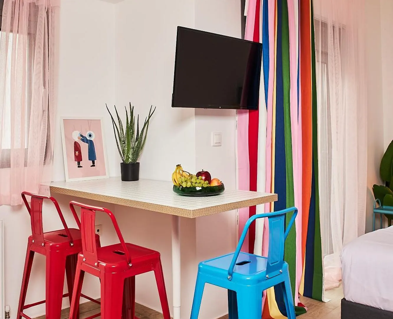 Superstudio Pop Art Apartment With Free Parking Space By Binobi! Thessaloníki
